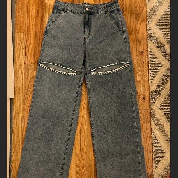 Slit Front Wide Leg Jeans - Picture 2 of 5